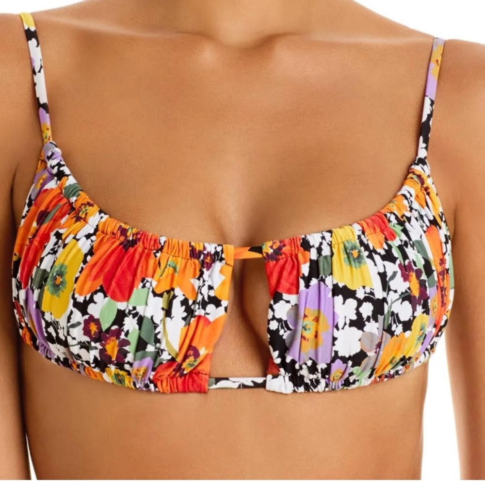 L Space✨ Sungazer Bikini Top & Bottom Set. Price is firm no offers - Picture 8 of 11